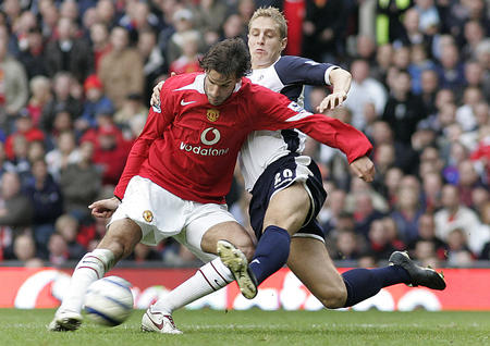 争相竞购的 争相竞购的